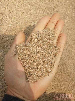 唐山蛭石市場(chǎng)價(jià)格分析與靈壽縣永順礦產(chǎn)品加工廠熱銷產(chǎn)品介紹